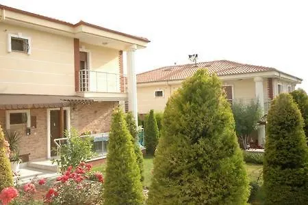 Adavillas Frezya فيلة كوشاداسيه
